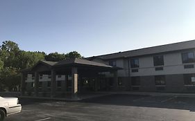 Econo Lodge Inn & Suites Oconto
